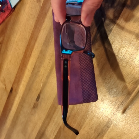 NWT Victoria Klein eyewear +1.25 readers - Picture 12 of 16